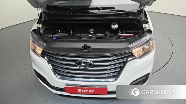 Hyundai The New Grand Starex id 3796113 из Кореи 16