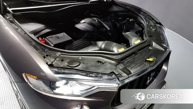 Maserati Levante id 3510036 из Кореи 16