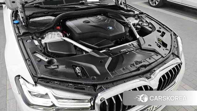 BMW 5 Series (G30) id 3523977 из Кореи 16