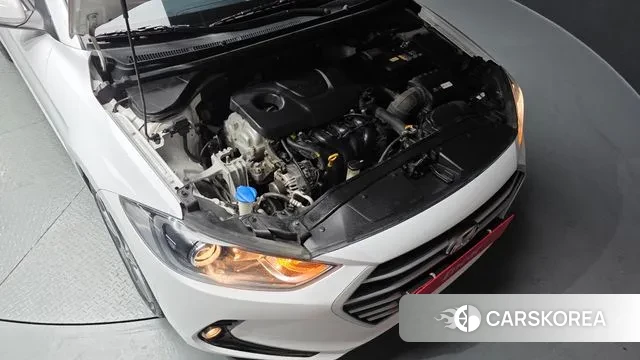 Hyundai Avante AD id 3520630 из Кореи 16