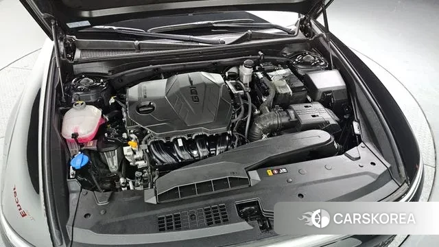 Hyundai Grandeur (GN7) id 3689838 из Кореи 16