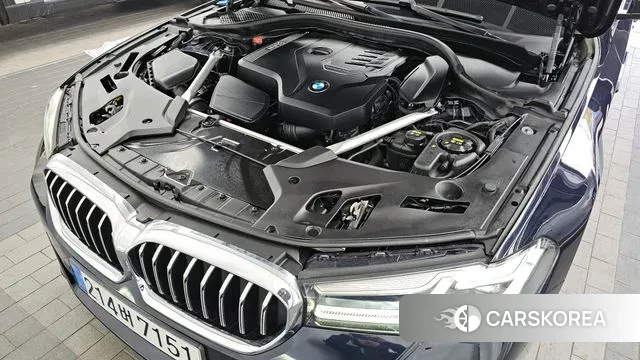 BMW 5 Series (G30) id 3586668 из Кореи 16