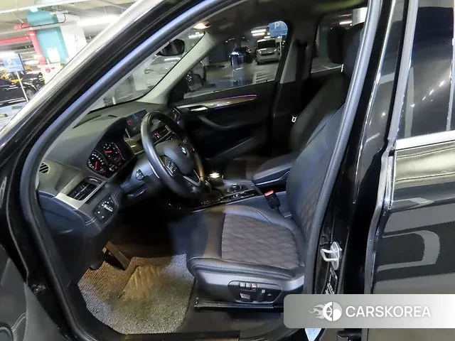 BMW X1 (F48) id 3771959 из Кореи 16