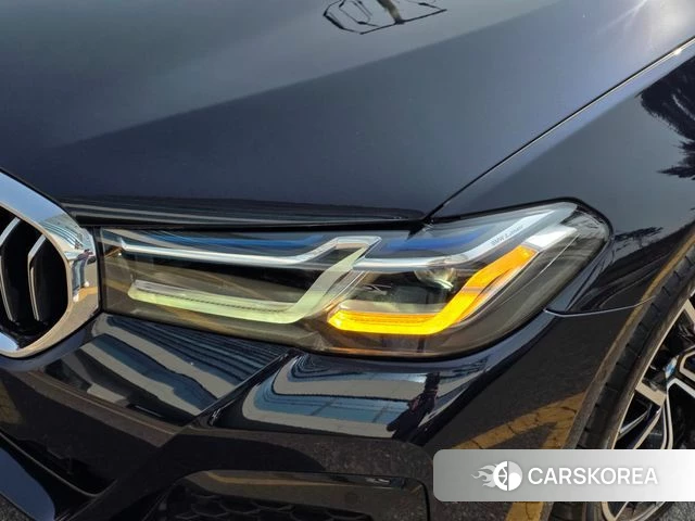 BMW 5 Series (G30) id 3841965 из Кореи 16