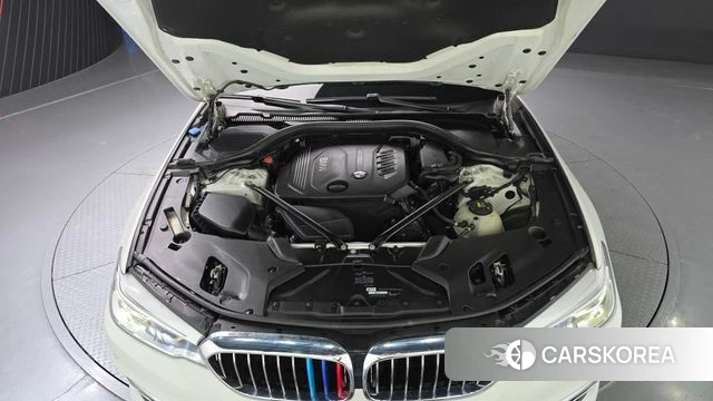 BMW 5 Series (G30) id 4465758 из Кореи 16