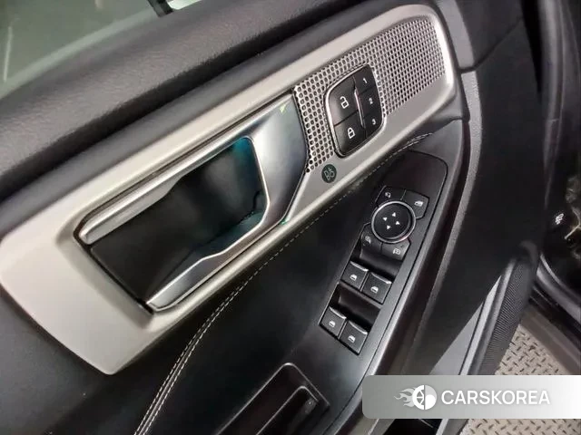 Ford Explorer 6th Generation id 3319108 из Кореи 16