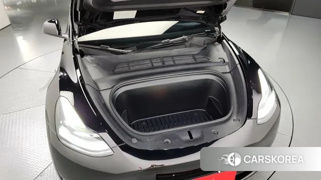 Tesla Model Y id 3120094 из Кореи 16