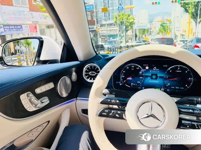 Mercedes-Benz E-Class W213 id 3716822 из Кореи 16