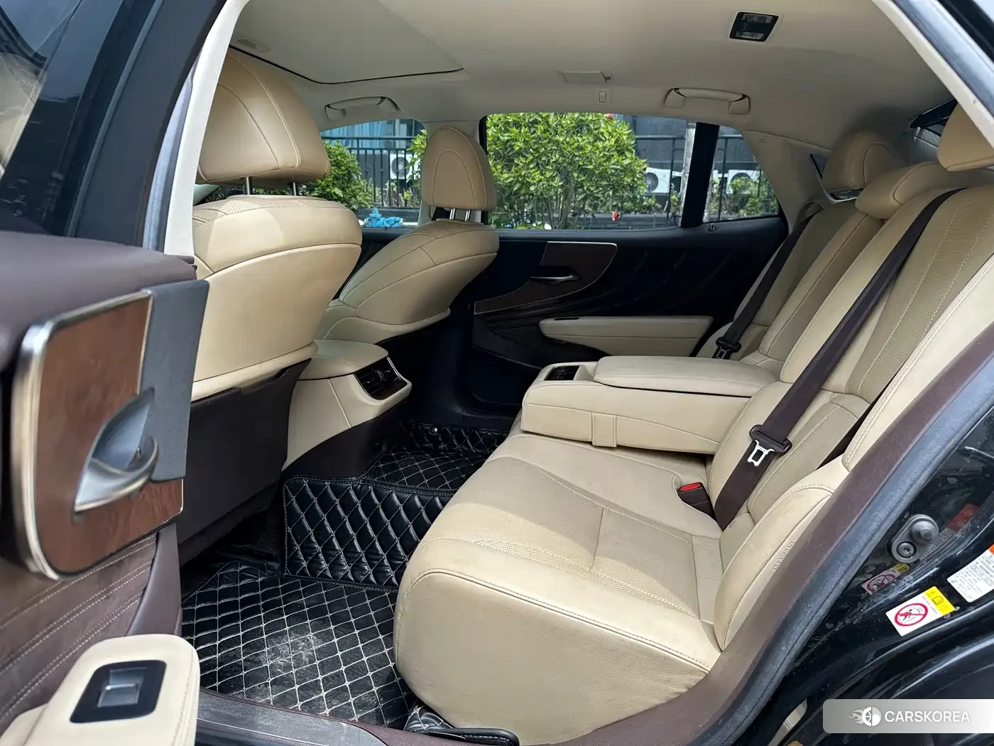 Lexus LS id 4628309 из Китая 8