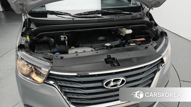 Hyundai The New Grand Starex id 4632747 из Кореи 26