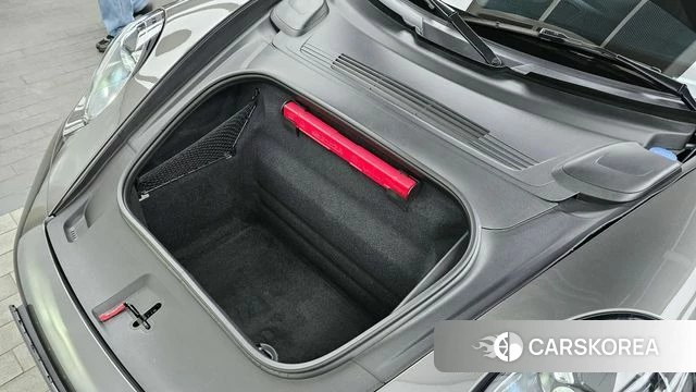 Porsche 911(992) id 4361671 из Кореи 26
