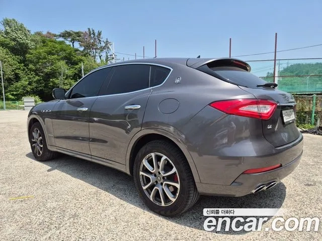 Maserati Levante id 2936917 из Кореи 11