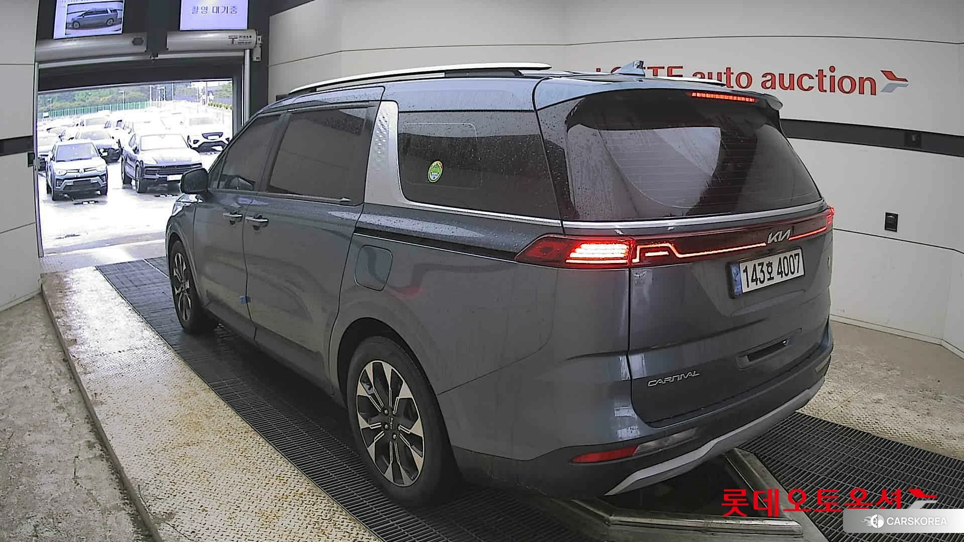 Kia Carnival id 4352423 из Кореи 35