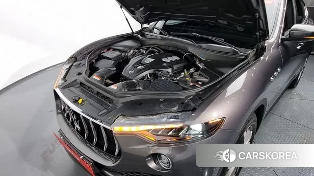 Maserati Levante id 3021411 из Кореи 16