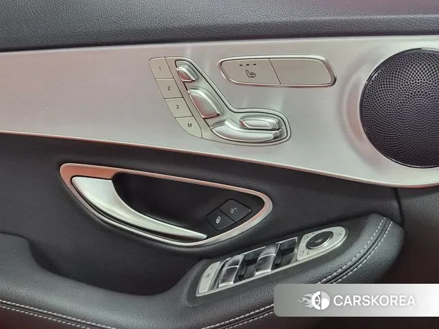 Mercedes-Benz C-Class W205 2020 Черный из Кореи, фото 6