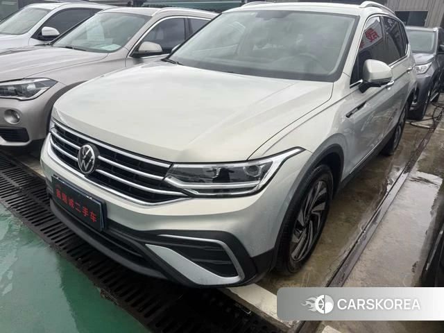 Volkswagen Tiguan L id 4217539 из Китая 16