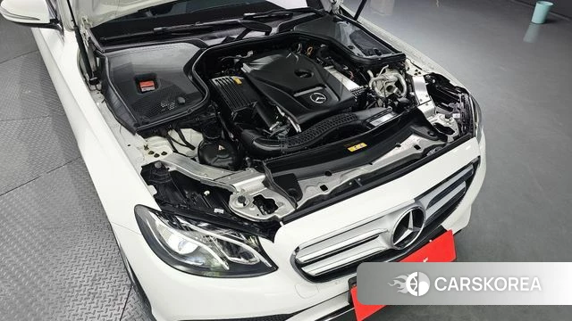 Mercedes-Benz E-Class W213 id 4596394 из Кореи 27