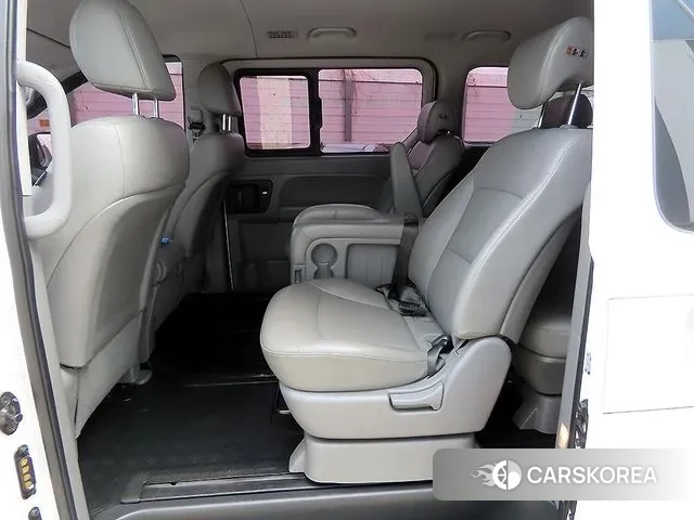 Hyundai The New Grand Starex id 3587862 из Кореи 15