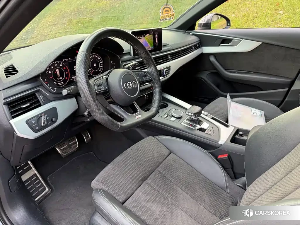 Audi A4L id 4617204 из Китая 10