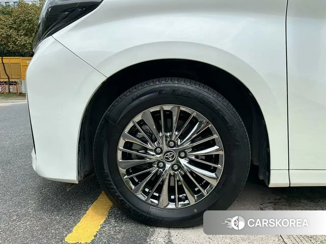 Toyota Elfa 2021 Белый из Китая, фото 6