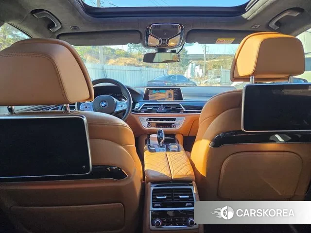 BMW 7 Series (G11) 2021 Серебристо-серый из Кореи, фото 6