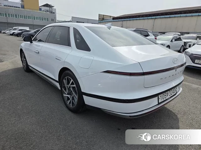 Hyundai Grandeur (GN7) id 3751472 из Кореи 16