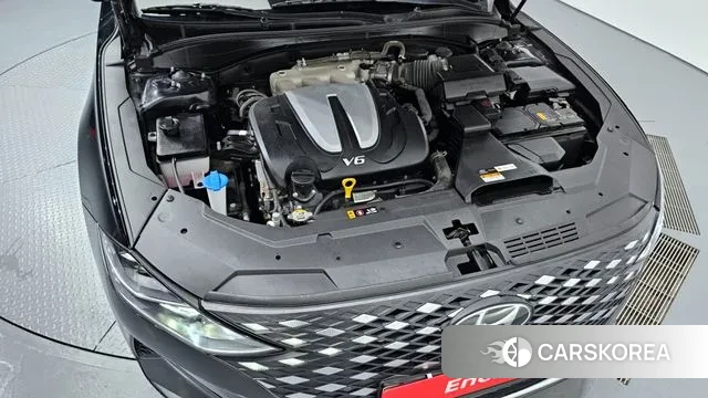 Hyundai The New Grandeur IG id 3349048 из Кореи 16