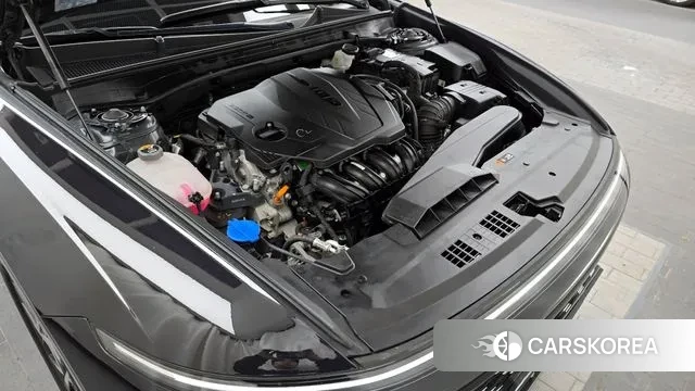 Hyundai Grandeur (GN7) id 3576416 из Кореи 16