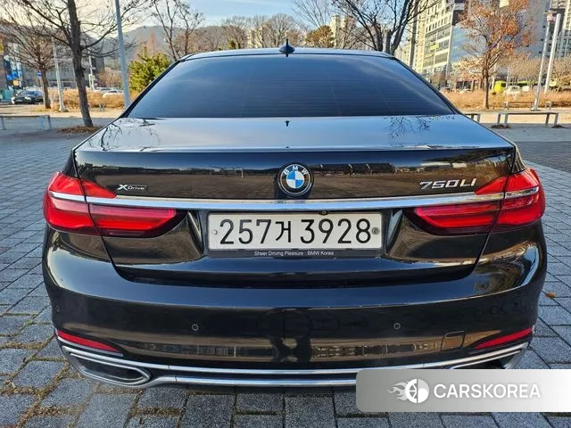 BMW 7 Series (G11) id 3520300 из Кореи 16