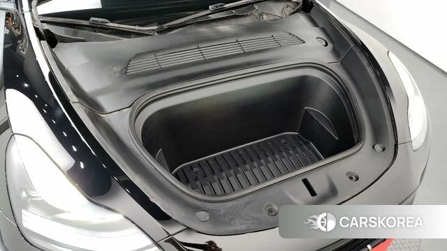 Tesla Model Y id 4381732 из Кореи 29