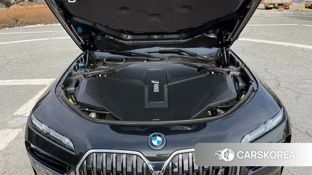 BMW i7 (G70) id 3664295 из Кореи 16