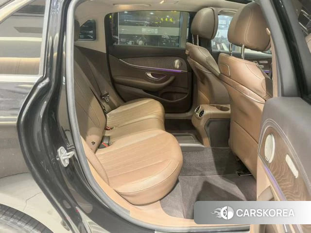 Mercedes-Benz E-class id 4221021 из Китая 8