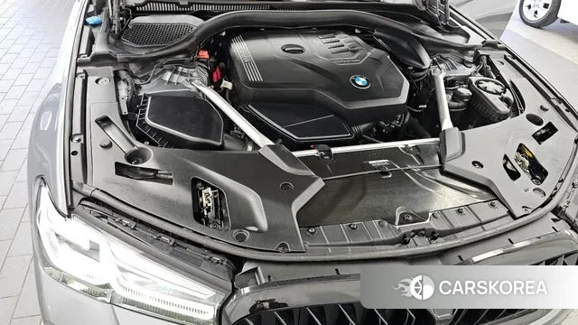 BMW 5 Series (G30) id 3394368 из Кореи 16