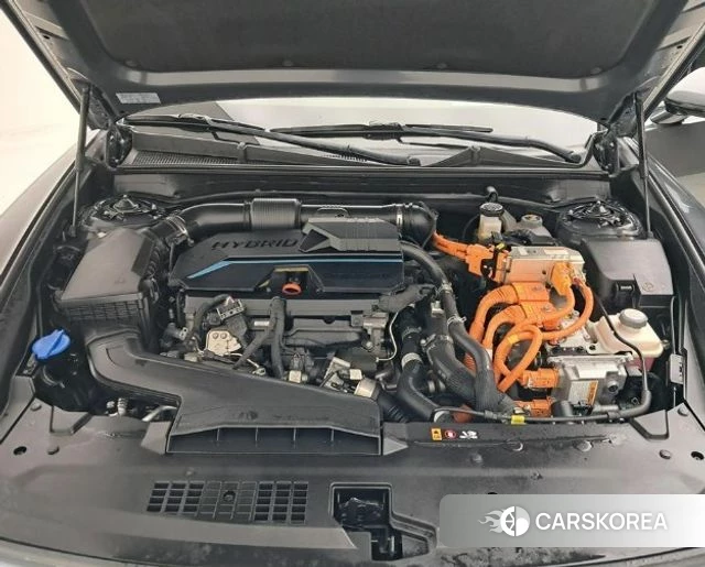 Hyundai Grandeur Hybrid (GN7) id 4422465 из Кореи 16