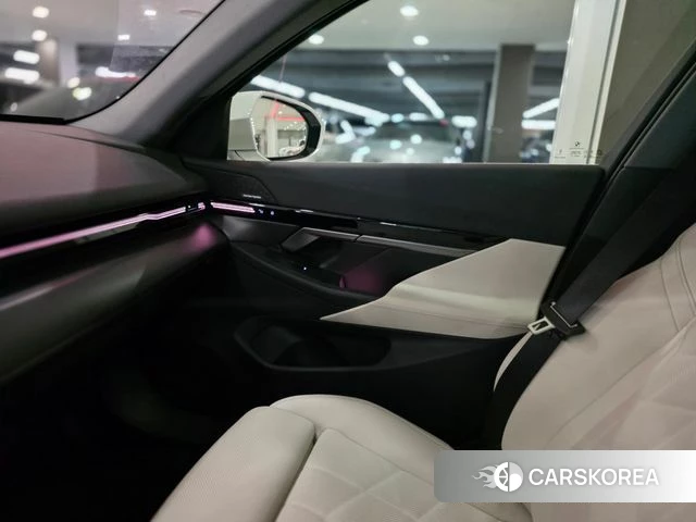 BMW 5 Series (G60) id 4400752 из Кореи 14