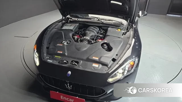 Maserati GranTurismo id 3602364 из Кореи 16