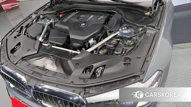 BMW 5 Series (G30) id 3505025 из Кореи 16