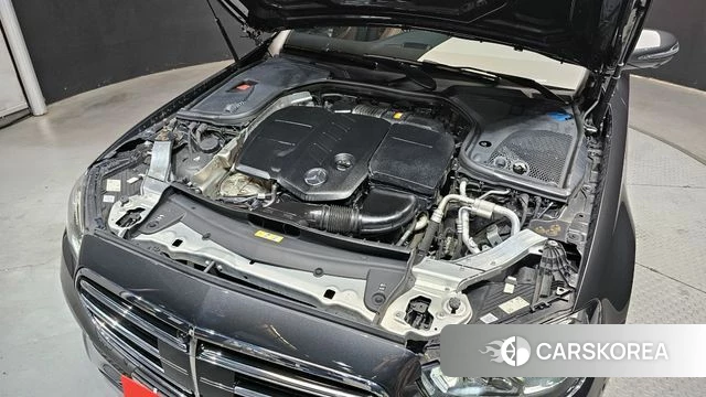 Mercedes-Benz E-Class W213 id 4377075 из Кореи 27