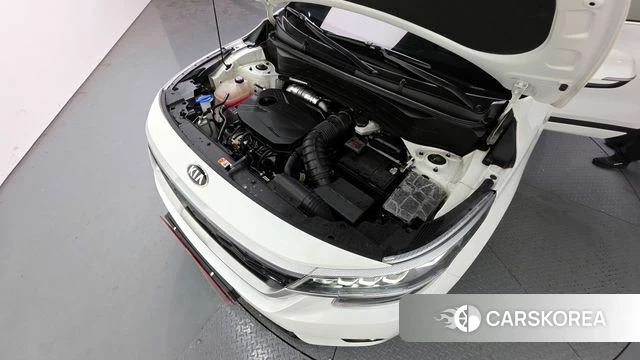 Kia Seltos id 3885314 из Кореи 16