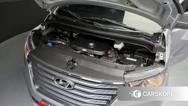 Hyundai The New Grand Starex id 3017716 из Кореи 16