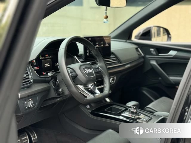 Audi Q5L id 4272811 из Китая 17