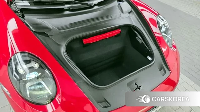 Porsche 911(992) id 3264524 из Кореи 16