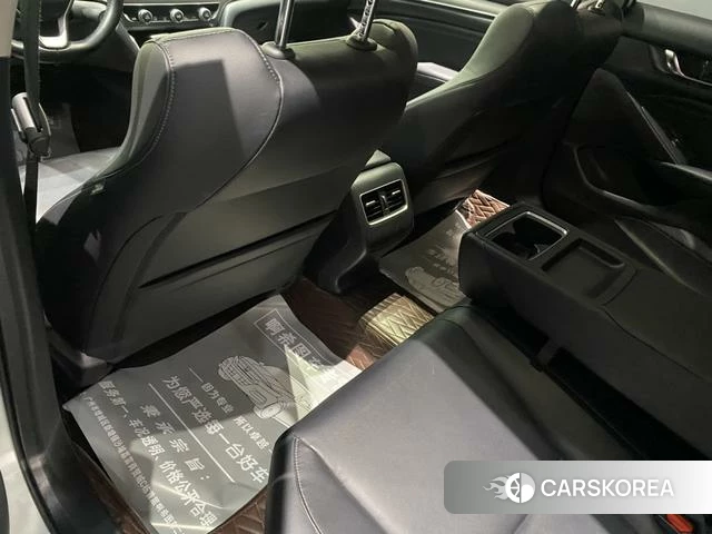 Honda Accord id 4299858 из Китая 42
