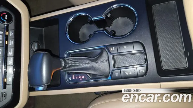 Kia The New Carnival id 2715605 из Кореи 6