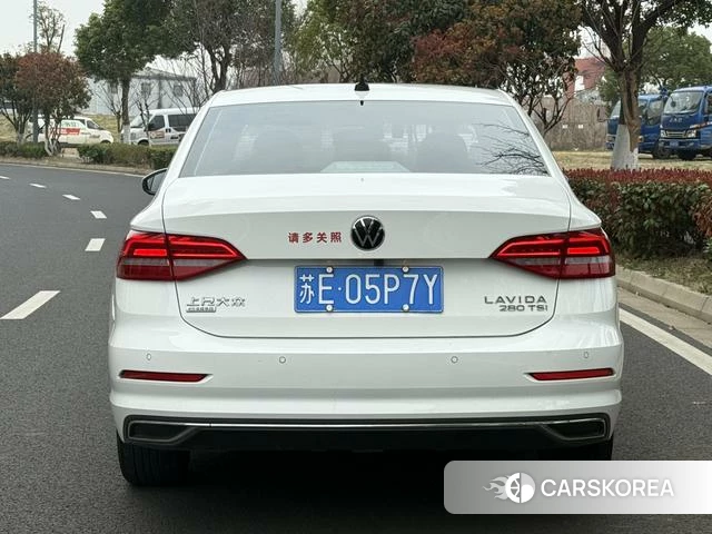 Volkswagen Lavida 2021 Белый из Китая, фото 6