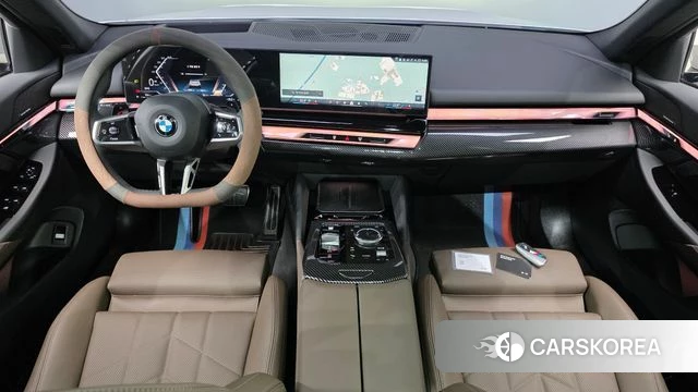 BMW 5 Series (G60) id 4791838 из Кореи 30