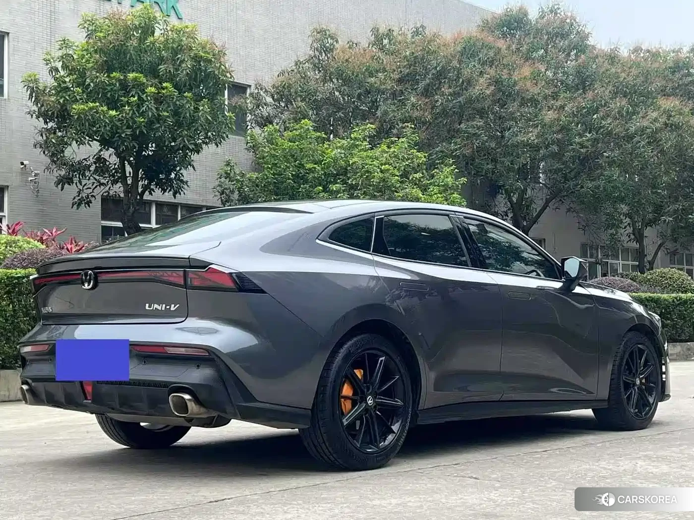 Chang'an Changan UNI-V 2023 Silver/gray из Китая, фото 6