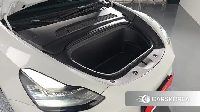 Tesla Model Y id 3581573 из Кореи 16