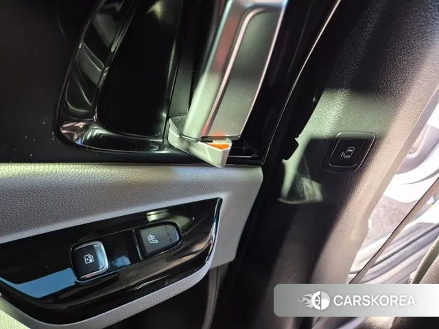 Kia Carnival 4th generation id 3607393 из Кореи 16