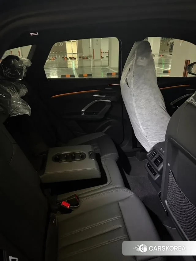 Audi Q5 (80A) 2025 Черный из Кореи, фото 6